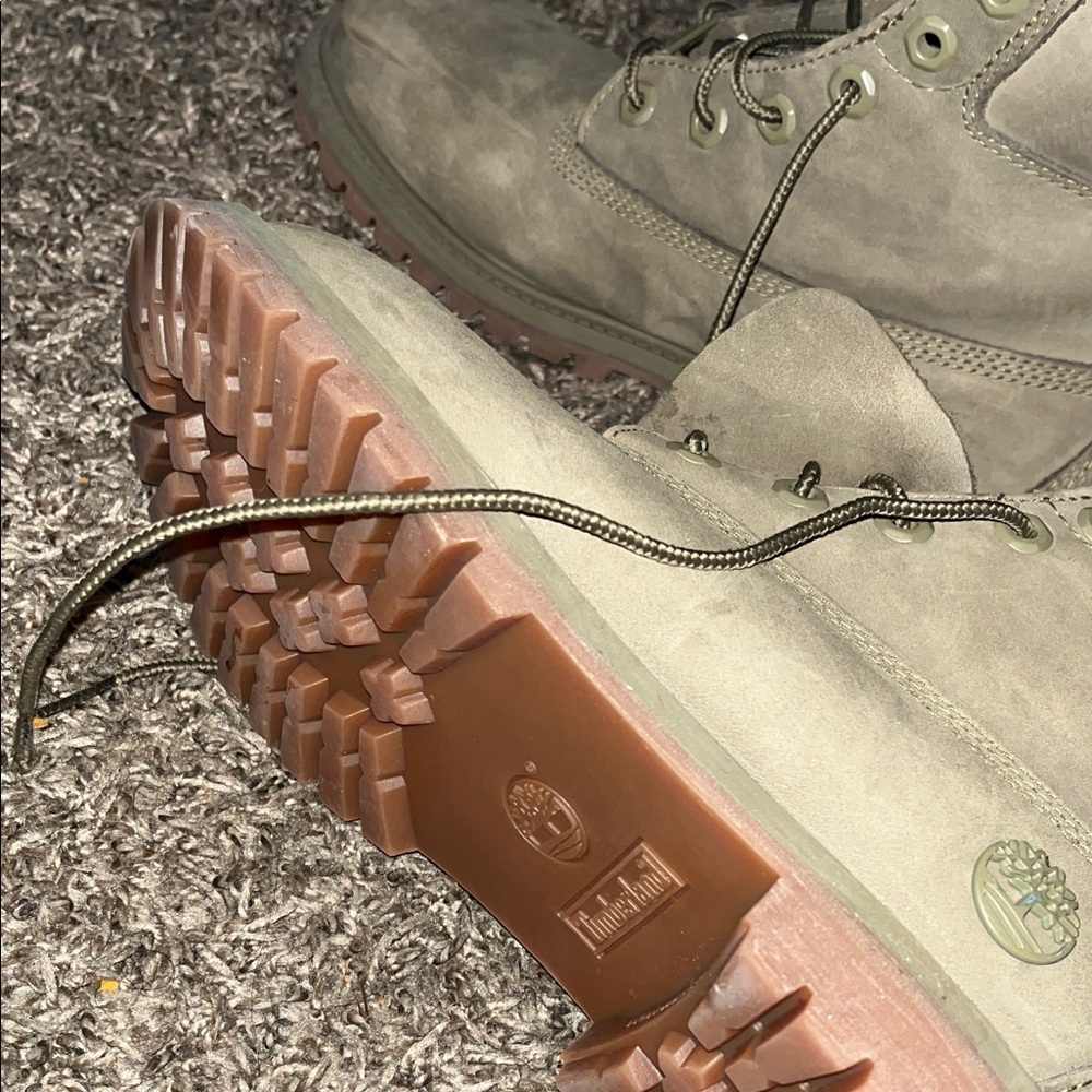 Timberland olive green boots.